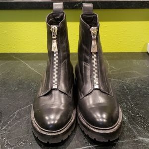 Frye Julie Front Zip Ankle Boot